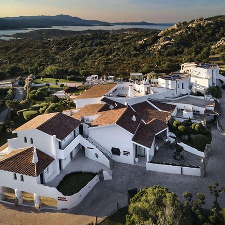 Sulia House Porto Rotondo, Curio Collection By Hilton Hotel Buitenkant foto