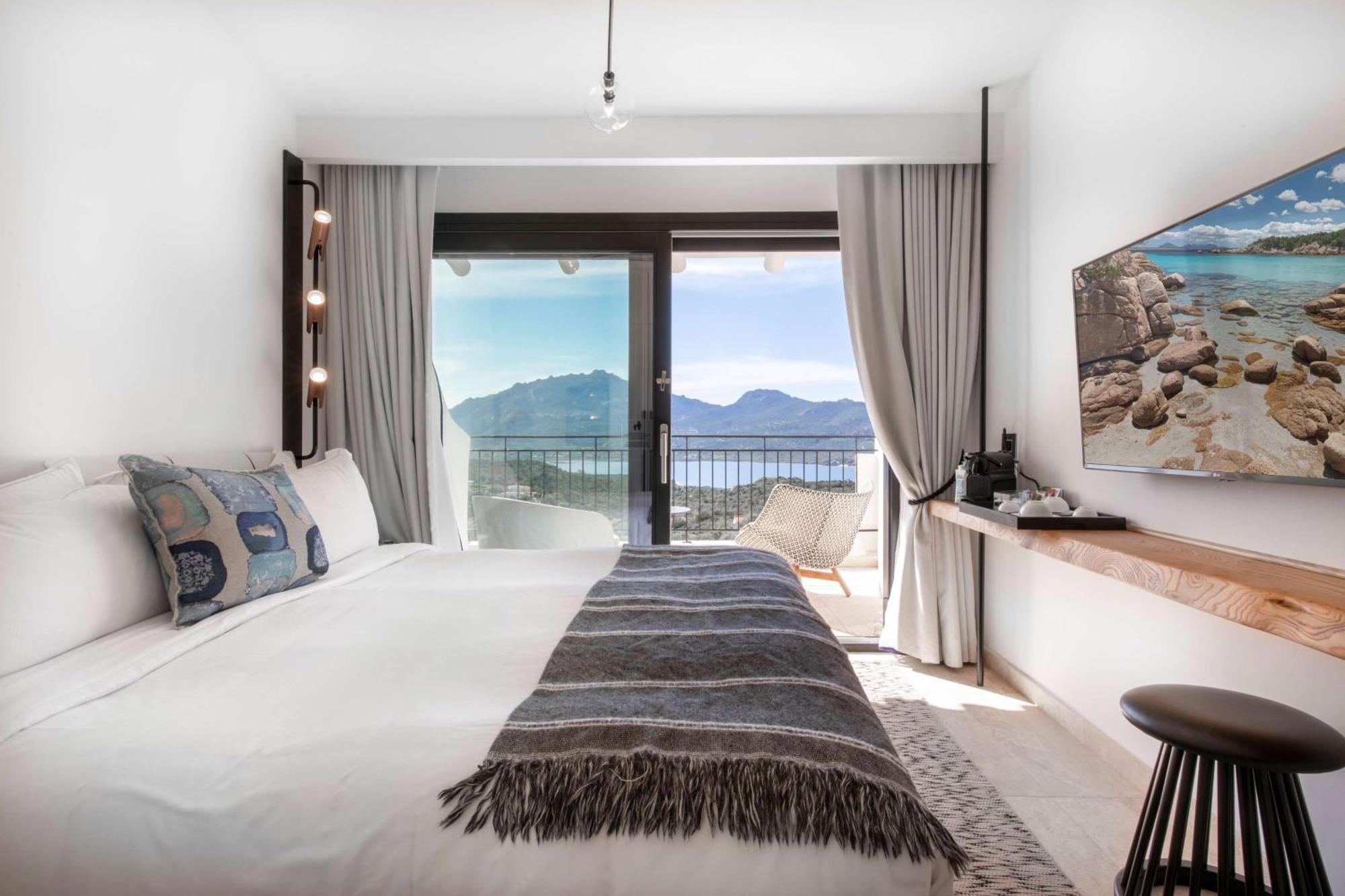 Sulia House Porto Rotondo, Curio Collection By Hilton Hotel Buitenkant foto