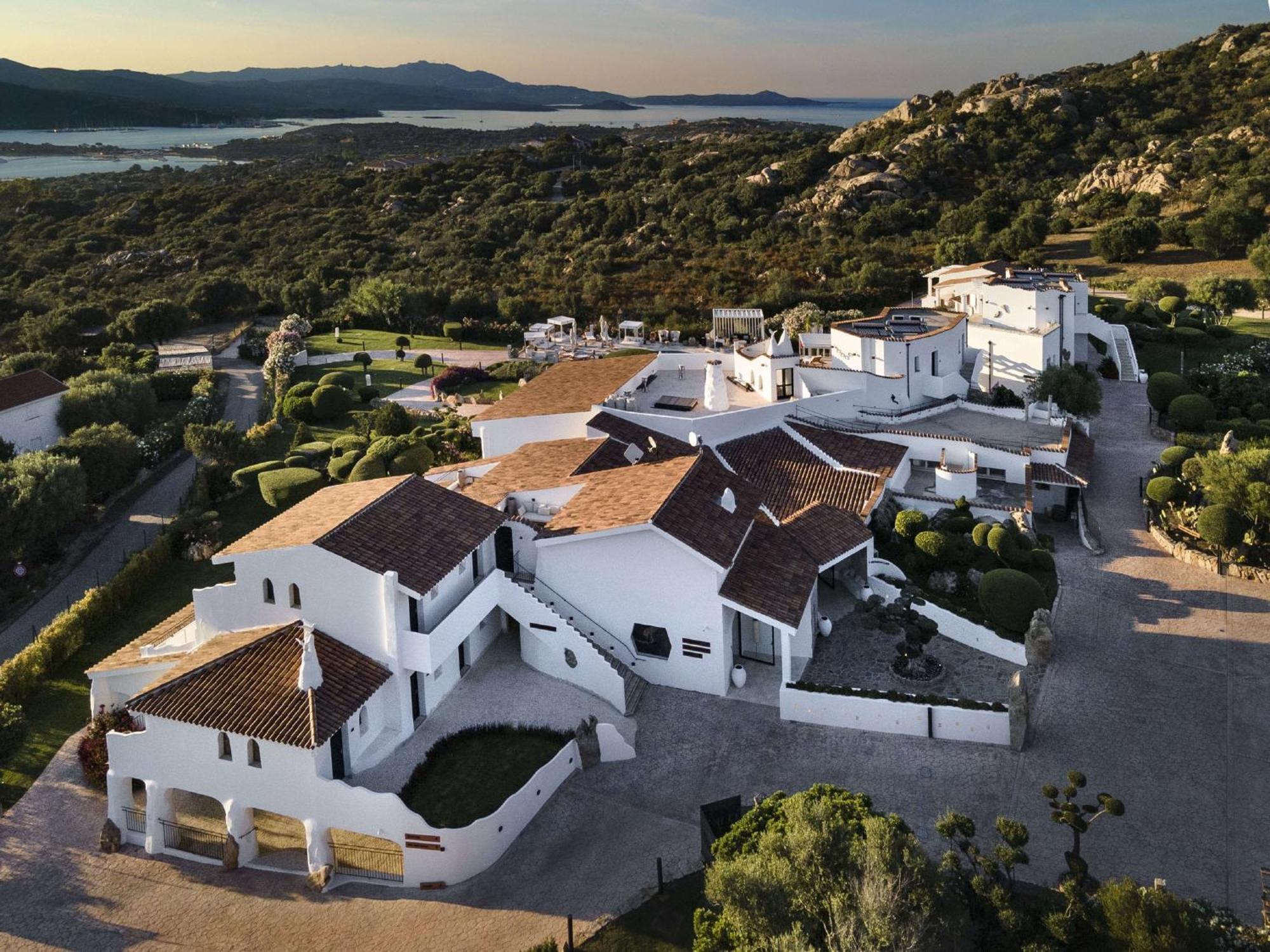 Sulia House Porto Rotondo, Curio Collection By Hilton Hotel Buitenkant foto